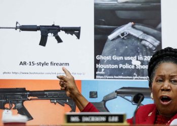 Araştırma: Her beş ABD'liden birinin silahla öldürülen aile üyesi var