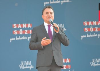 Babacan İzmir mitinginde konuştu: Madonna’yı, Metallica’yı, Rammstein’ı, Roger Waters’ı, Rihanna’yı yine dinleyeceğiz