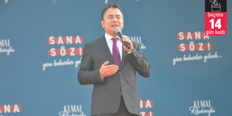 Babacan İzmir mitinginde konuştu: Madonna’yı, Metallica’yı, Rammstein’ı, Roger Waters’ı, Rihanna’yı yine dinleyeceğiz