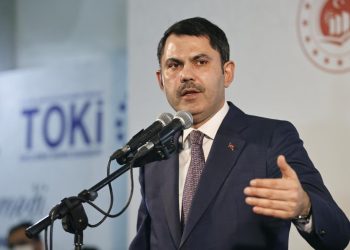 Bakan Kurum: İstanbul'da 1,5 milyon dönüşmesi gereken konut var