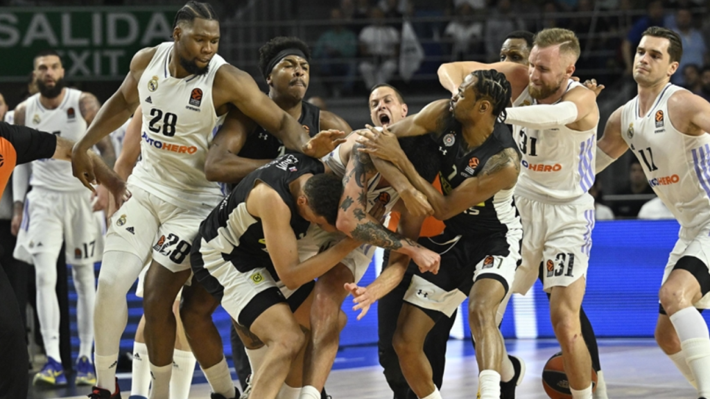 Basketbolcular birbirlerine girdi: Real Madrid kaptanı özür diledi