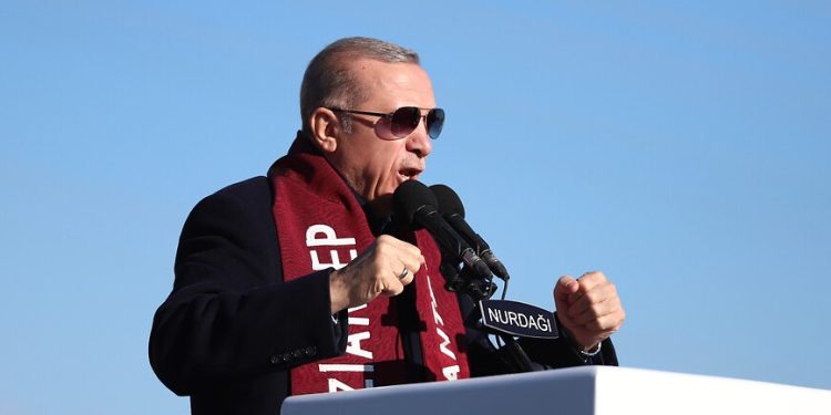 Batı’da Erdoğan’ın “allem edip kallem edip” seçimi kazanacağı fikri hâkim