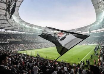 Beşiktaş-Galatasaray derbisi kapalı gişe!