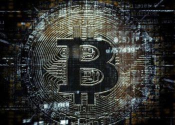 Bitcoin 10 ay sonra yeniden 30 bin doları aştı