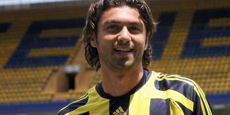 Burak Yılmaz'dan Fenerbahçe itirafı: Yumruk yumruğa kavga ettik