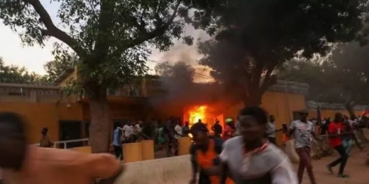 Burkina Faso'da saldırı: 44 kişi öldü