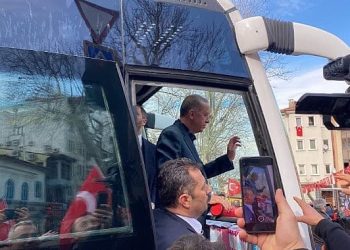 Bursa belediyesinden çalışanlara, Erdoğan mitingi zorunluluğu
