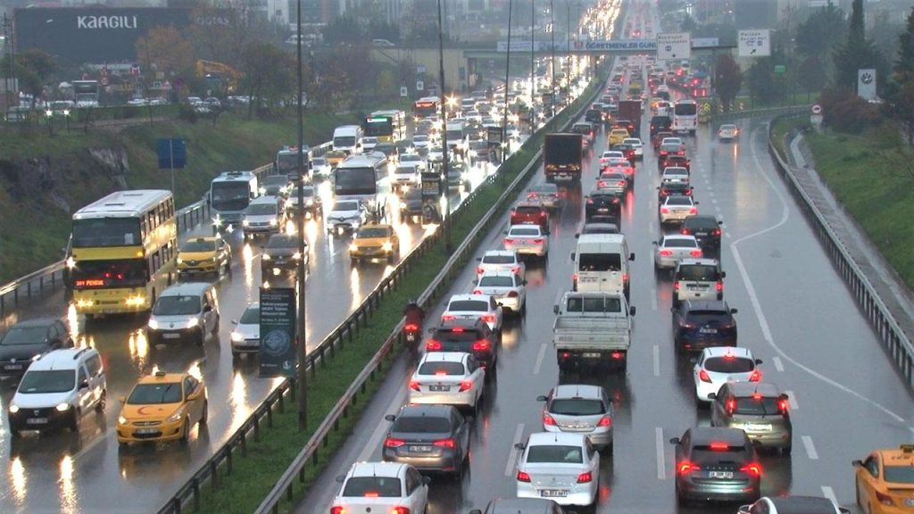 Bursa'da yaşayanlar dikkat: Bu yollar trafiğe kapatılacak