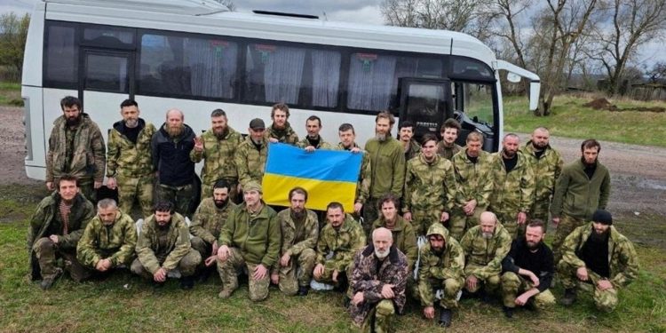 'Büyük Paskalya takası': Rusya 130 Ukrayna askerini bıraktı