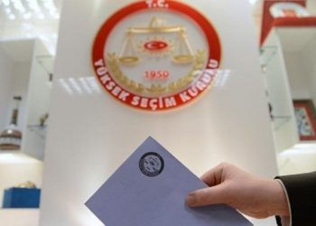 CHP ve İYİ Parti aday listelerini YSK'ye sundu