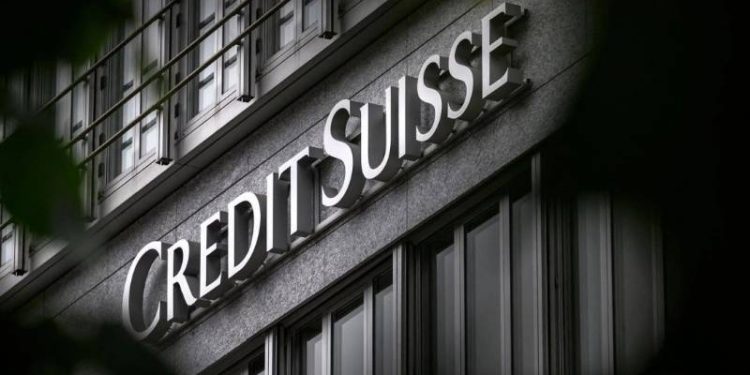 Credit Suisse Yönetim Kurulu Başkanı, 167 yıllık bankanın çöküşü için hissedarlardan "özür diledi"