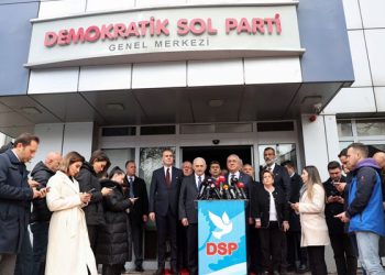 DSP Genel Başkanı Önder Aksakal, Cumhurbaşkanı Erdoğan'a desteklerini açıklayarak Meclis'te temsil edileceklerini söyledi.