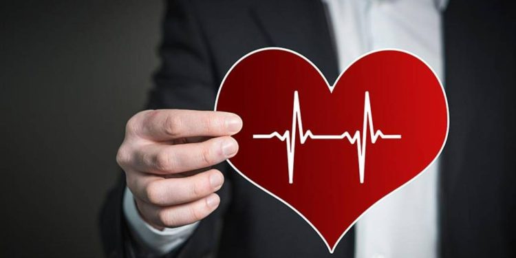 'Daha sonra doktora giderim' demeyin: Kalp krizinin ihmal edilmemesi gereken 9 belirtisi