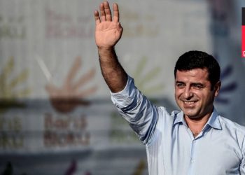 Demirtaş gençlere seslendi: Artık tartışma değil, iki oy daha bulurum zamanı