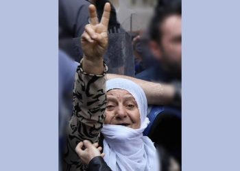 Demirtaş'tan gözaltılarla övünen Soylu'ya: Boş kalabalık yapma Kirli' Bak prodüksiyon yok, tek kişi