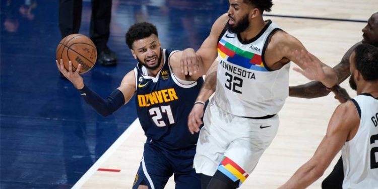 Denver Nuggets, Minnesota Timberwolves karşısında seriyi 2-0 yaptı