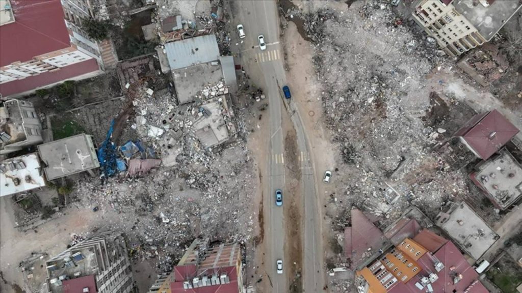 Deprem bölgesindeki 7 ilçe için yargı sürelerinin durması kararı uzatıldı