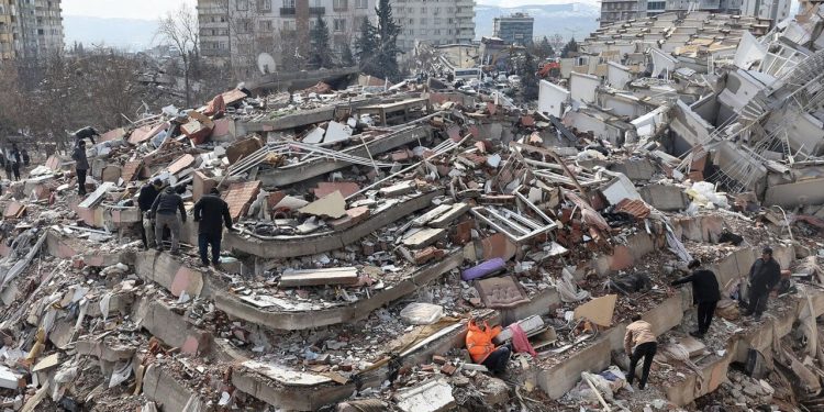 Deprem bölgesindeki konut ihaleleri kamudan ihale alan şirkette: Bedeli 3.3 milyar TL