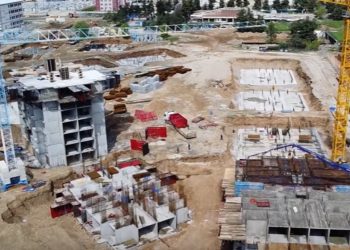 Deprem konutları için 124 ihale yapıldı