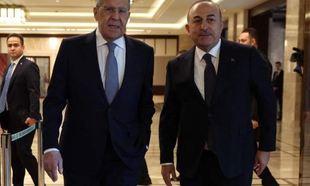 Dışişleri Bakanı Mevlüt Çavuşoğlu, Suriye ile yürütülen normalleşme sürecine dair yaptığı değerlendirmede, “Suriye konusunda diyaloğun devam etmesi gerekiyor” dedi.