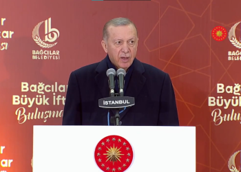 Erdoğan muhalefeti hedef aldı: 'Turist Ömer gibi dolaşıyorlar'