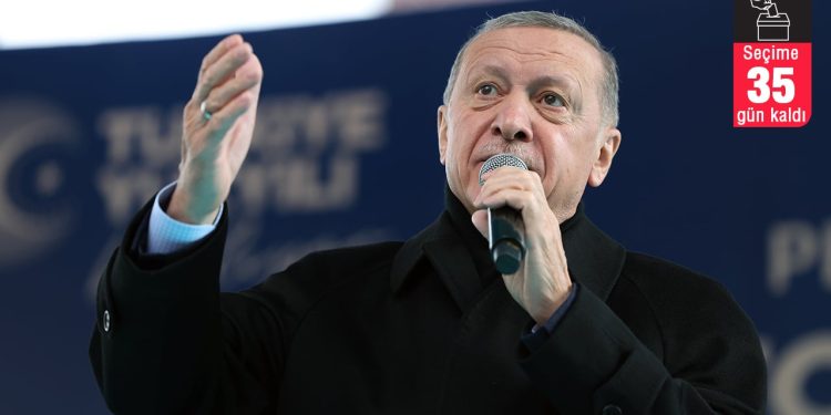 Erdoğan toplu açılış töreninde konuştu: Kapı kapı dolaşmaya var mıyız?