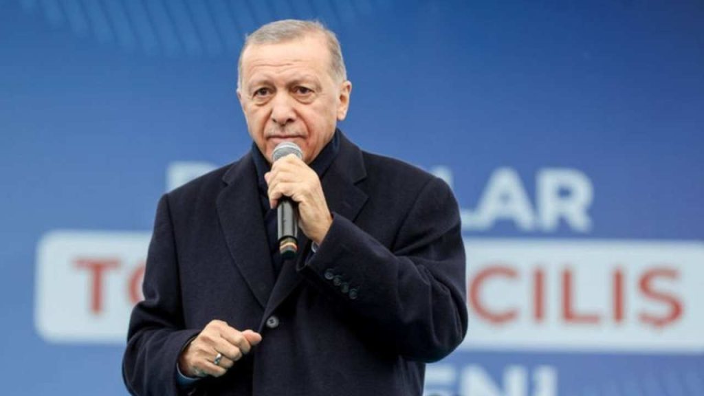 Erdoğan, yine Kılıçdaroğlu'nu hedef aldı: Kıblesi belli olmayanın seccadesi nereye bakar, bilemedim