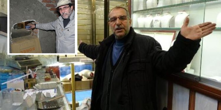 Erzurum’da kuyumcuyu soyan hırsızlar 23 kilo altınla sırra kadem bastı