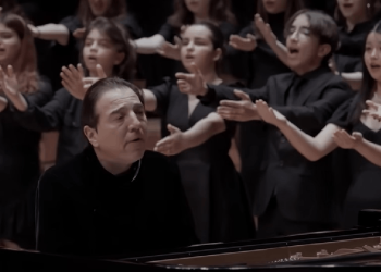 Fazıl Say'dan Türkiye Cumhuriyeti'nin 100. yılına armağan