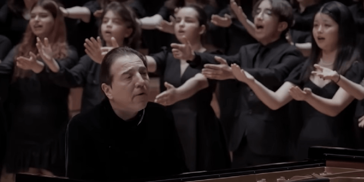 Fazıl Say'dan Türkiye Cumhuriyeti'nin 100. yılına armağan