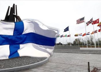 Finlandiya bayrağı NATO karargahına törenle çekilecek