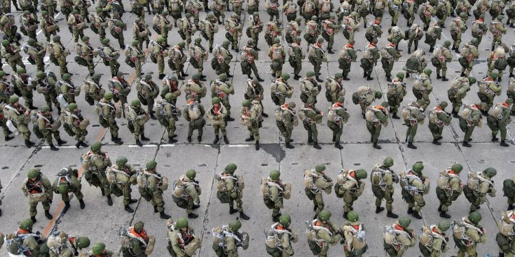 Finlandiya'nın NATO üyeliği: Rusya batı yönünde askeri potansiyelini güçlendirecek