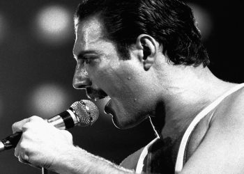 Freddie Mercury'nin özel koleksiyonu açık artırmaya çıkıyor