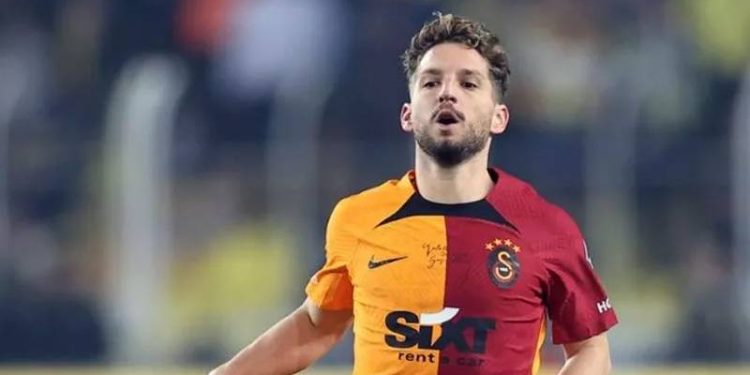 Galatasaray'da Dries Mertens'le yeni sözleşme hazırlığı