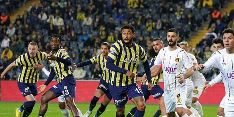 Galatasaray'ın evinde takılmasının ardından Şükrü Saracoğlu'nda rakip İstanbulspor