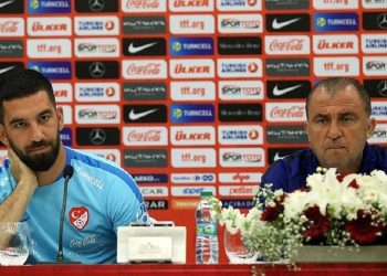 Galatasaray’ın yıldız isimlerini dolandırdı: Fatih Terim, Arda Turan ve Muslera da kaçamadı