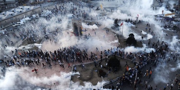 Gezi Parkı eylemlerinde gaz fişeğiyle vurulan Aydoğan’ın davası AYM’de