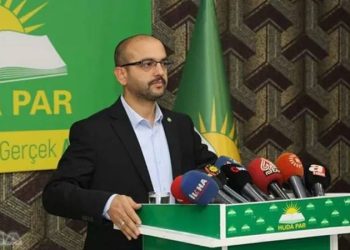 HÜDA PAR’ın Seçim Vizyon Belgesi’nde, "6284’ün kaldırılması, zinanın suç olması, kadının fıtratına uygun çalışması, karma eğitimin zorunlu olmaması için HÜDA PAR Meclis’te olmalıdır" denildi.