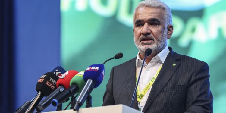 Hizbullah'a yakınlığıyla biliniyor: Hüda Par oy için Almanya'da