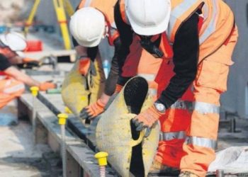 Kamu kurum ve kuruluşlarındaki 700 binden fazla işçiyi ilgilendiren 2023 Yılı Kamu Toplu İş Sözleşmeleri Çerçeve Protokolü görüşmelerinde hükümetin zam teklifi belli oldu.