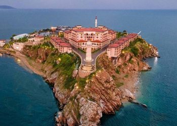 İBB yöneticisi Buğra Gökçe: Yassıada’daki tesislerin işletmesini almak istedik ama engellendi