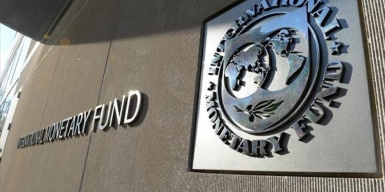 IMF, Ukrayna için 15,6 milyar dolarlık finansmanı onayladı