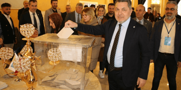 İYİ Parti'nin Ankara'daki temayül yoklamalarının sonuçları belli oldu