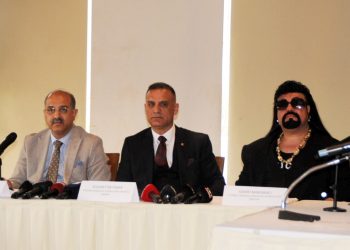 İki Roman federasyonu bir araya geldi: Kobra Murat, 14 Mayıs'ta kime oy vereceklerini açıkladı