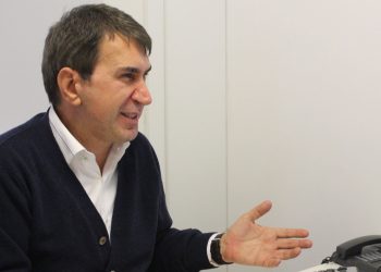 İktidara yakın gazeteci isim isim AKP adaylarını eleştirdi: Neden yahu, neden, neden?