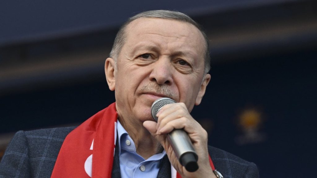 İngiltere'den Erdoğan'ın denizaltı inşası açıklamasına yalanlama: Bu görüşmelerden kimsenin haberi yok