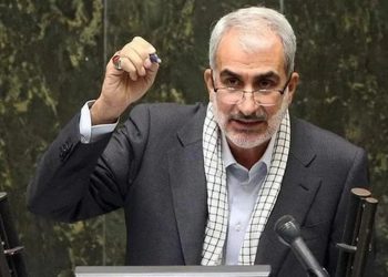 İran Eğitim Bakanı Yusuf Nuri istifa etti