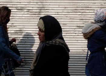 İran, kadınları kameralarla izleyecek