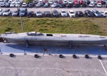 İspanya kıyılarında yakalanan narko-denizaltı ilk kez görüntülendi