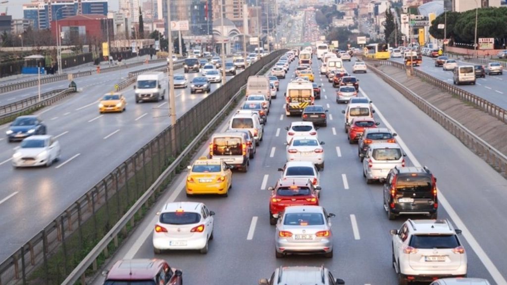 İstanbul'da bugün bazı yollara trafiğe kapalı olacak